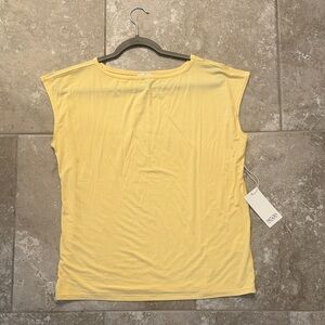 NWT- Brentwood Boat Neck Top Butter Yellow Small